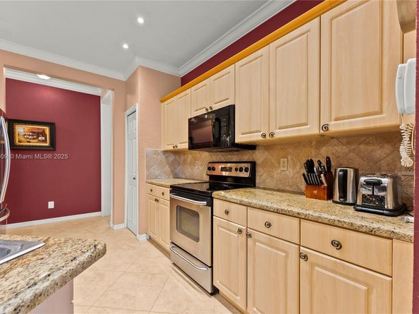 3482 Coco Lake Dr, Coconut Creek FL 33073