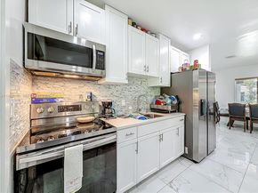 10045 SW 172nd St, Miami FL 33157