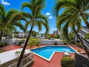 11 SW 52nd Avenue Apt 7b, Miami FL 33134