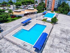 1351 NE Miami Gardens Dr 202E, Miami FL 33179