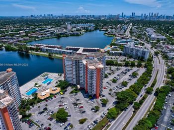 1351 NE Miami Gardens Dr