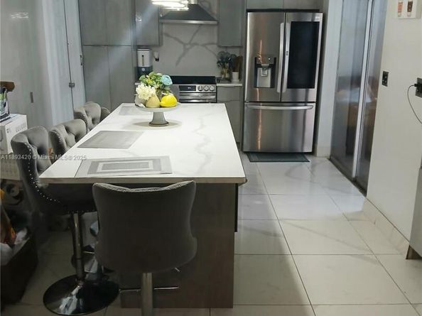 3309 Acapulco Dr, Miramar FL 33023