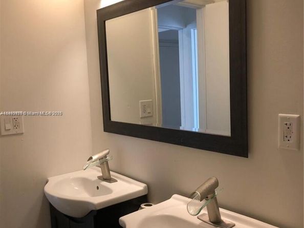 3309 Acapulco Dr, Miramar FL 33023