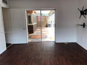 3309 Acapulco Dr, Miramar FL 33023