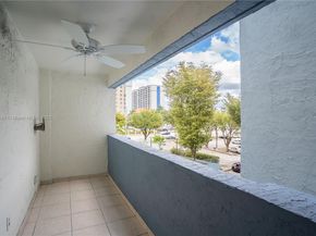 5050 NW 7th St 309, Miami FL 33126