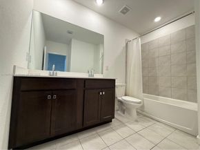 1672 SE 8th Ave, Homestead FL 33034
