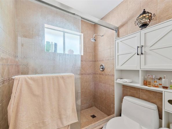 17130 SW 93rd Ave, Palmetto Bay FL 33157