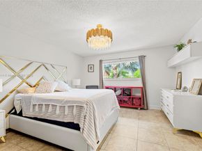 17130 SW 93rd Ave, Palmetto Bay FL 33157