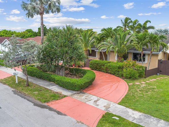 17130 SW 93rd Ave, Palmetto Bay FL 33157