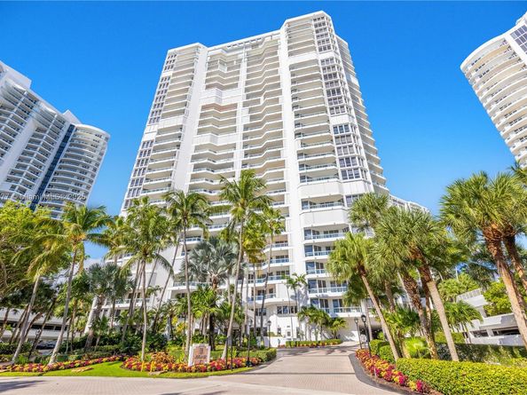 21150 Point Pl 1905, Aventura FL 33180