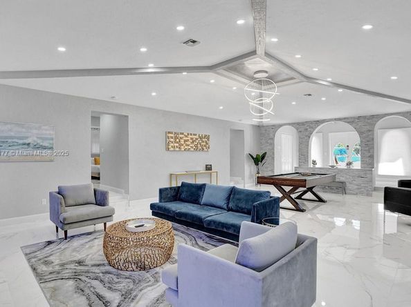 1109 SE 12th St, Deerfield Beach FL 33441