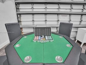 1109 SE 12th St, Deerfield Beach FL 33441