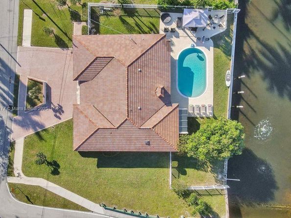 1109 SE 12th St, Deerfield Beach FL 33441