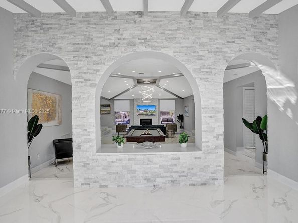 1109 SE 12th St, Deerfield Beach FL 33441