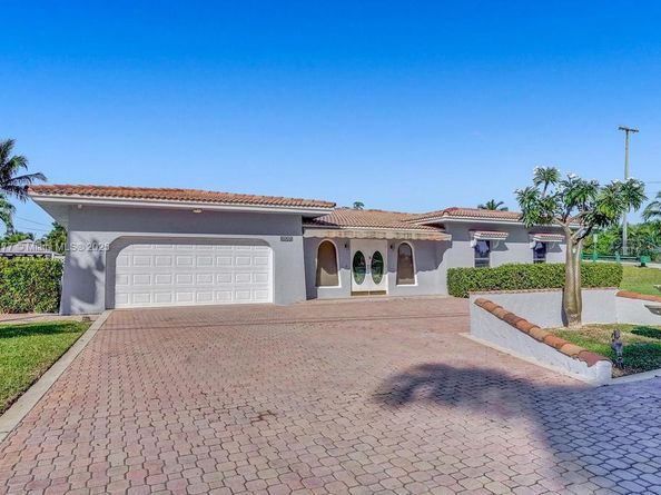 1109 SE 12th St, Deerfield Beach FL 33441