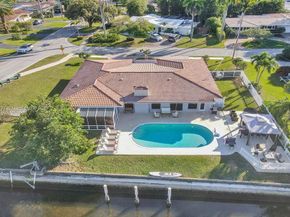 1109 SE 12th St, Deerfield Beach FL 33441