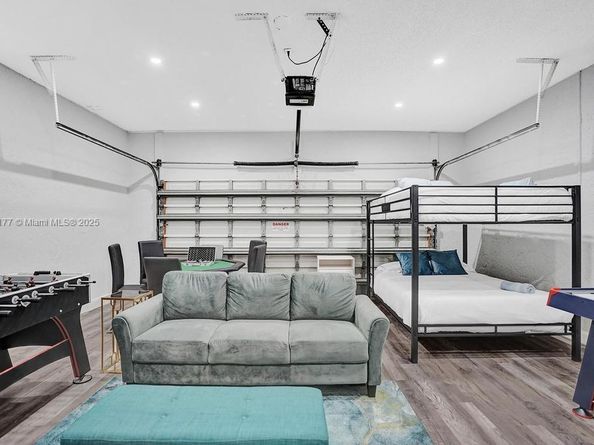 1109 SE 12th St, Deerfield Beach FL 33441