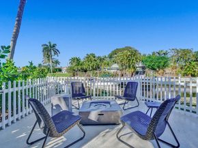 1109 SE 12th St, Deerfield Beach FL 33441