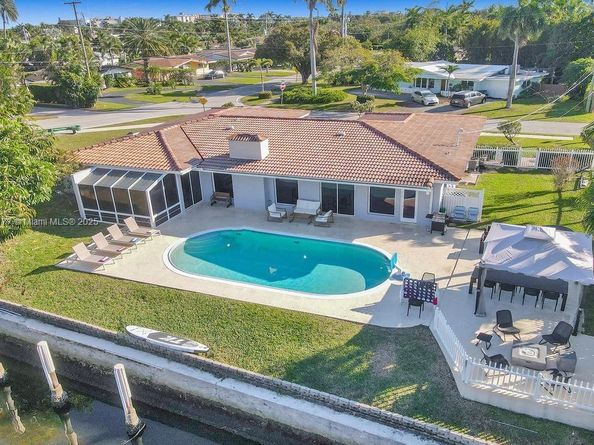 1109 SE 12th St, Deerfield Beach FL 33441