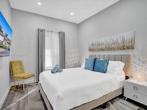 1109 SE 12th St, Deerfield Beach FL 33441