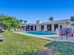 1109 SE 12th St, Deerfield Beach FL 33441