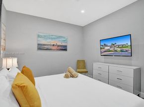 1109 SE 12th St, Deerfield Beach FL 33441