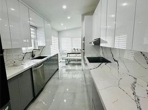 20927 SW 118th Ct, Miami FL 33177