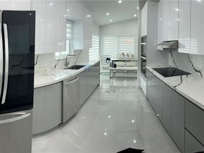 20927 SW 118th Ct, Miami FL 33177