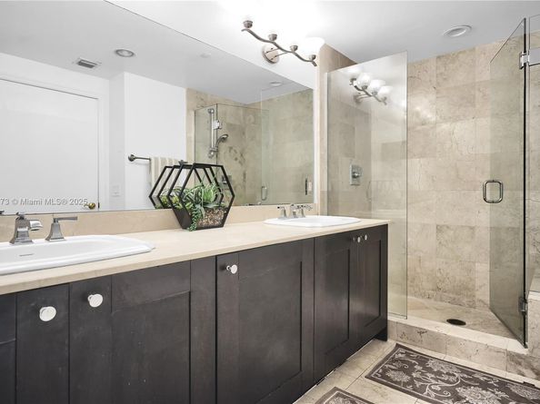 4100 Salzedo St 411, Coral Gables FL 33146