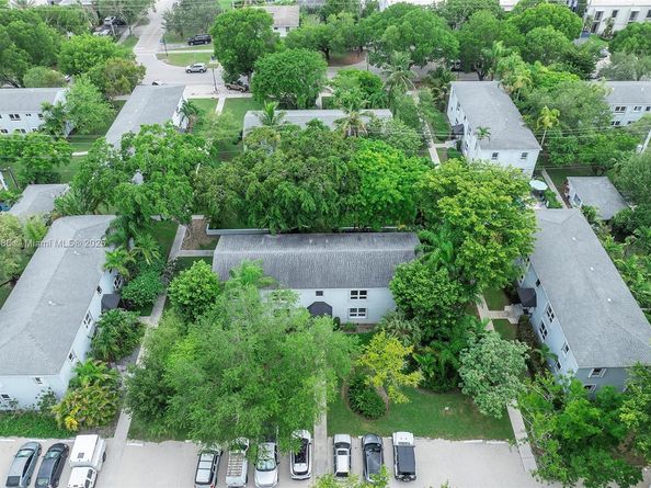 7700 SW 56th Ave 2, Miami FL 33143
