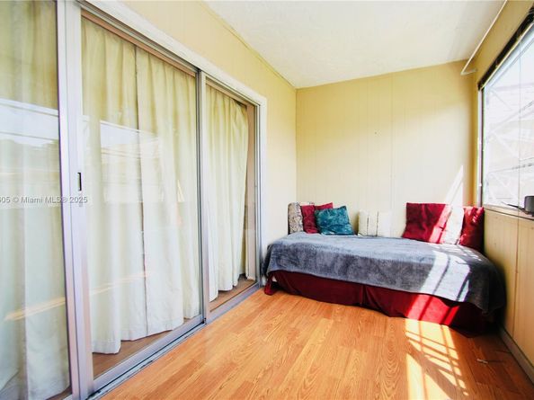702 Lori Dr 190, Palm Springs FL 33461