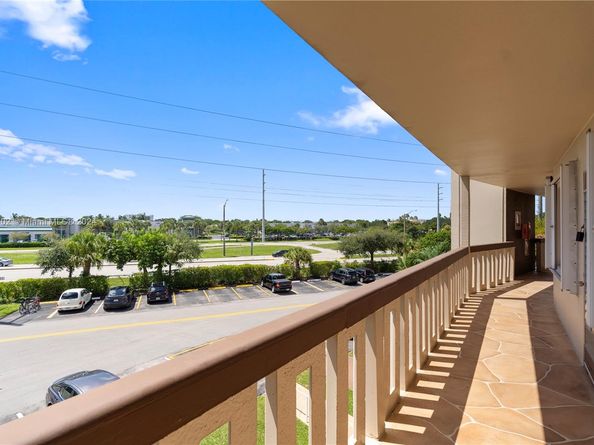 3024 Farnham O 3024, Deerfield Beach FL 33442