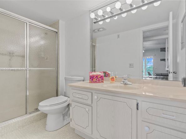 3024 Farnham O 3024, Deerfield Beach FL 33442