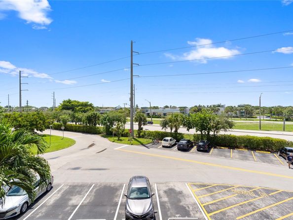 3024 Farnham O 3024, Deerfield Beach FL 33442