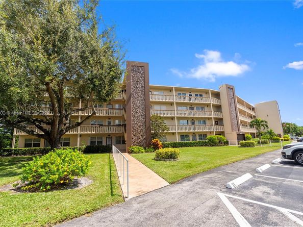 3024 Farnham O 3024, Deerfield Beach FL 33442
