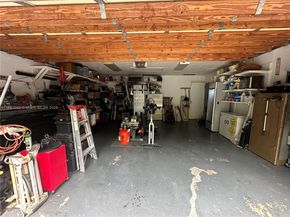 8050 SW 170th St, Palmetto Bay FL 33157