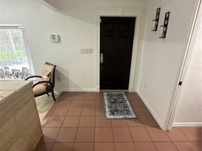 8050 SW 170th St, Palmetto Bay FL 33157