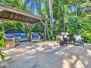 5947 SW 30th St, Miami FL 33155