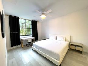 630 S Sapodilla Ave 403, West Palm Beach FL 33401