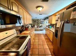 1581 SW 27th Ter, Fort Lauderdale FL 33312