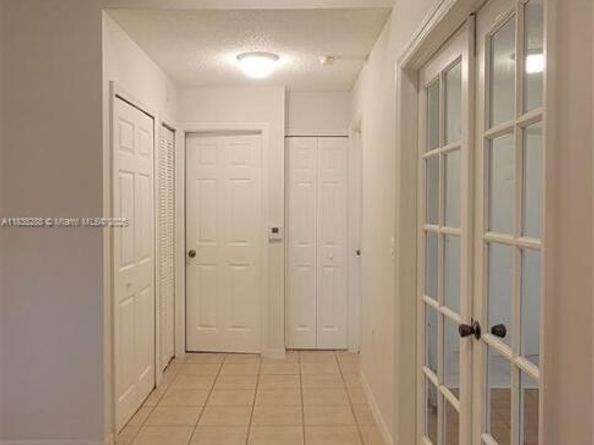2125 NW 77th Way 201, Pembroke Pines FL 33024