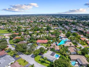 8386 NW 17th Ct, Coral Springs FL 33071