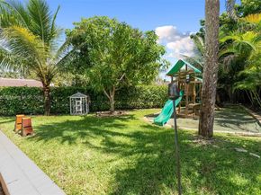 8386 NW 17th Ct, Coral Springs FL 33071