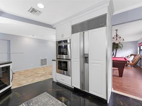 8386 NW 17th Ct, Coral Springs FL 33071