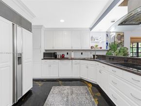 8386 NW 17th Ct, Coral Springs FL 33071
