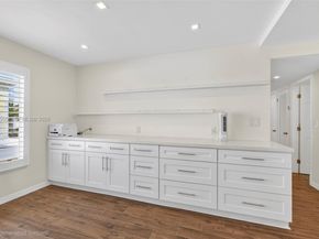 3050 NE 48th St 210, Fort Lauderdale FL 33308