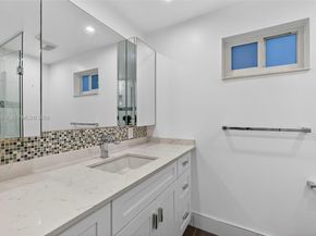 3050 NE 48th St 210, Fort Lauderdale FL 33308