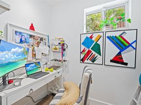 3551 E Glencoe St, Miami FL 33133