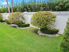 3551 E Glencoe St, Miami FL 33133