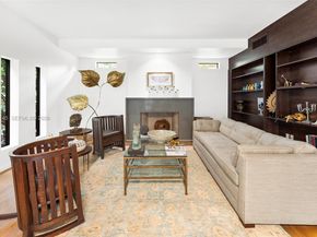 1277 N Venetian Way, Miami FL 33139